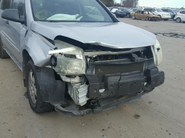 2CNDL13F156011145 - 2005 CHEVROLET EQUINOX LS SILVER photo 9