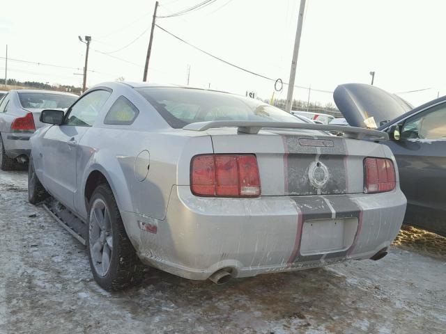 1ZVHT82H465199588 - 2006 FORD MUSTANG GT SILVER photo 3