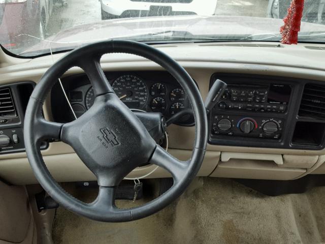 1GNEC16Z42J338627 - 2002 CHEVROLET SUBURBAN C MAROON photo 9