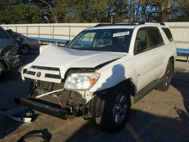 JTEZU14R740022234 - 2004 TOYOTA 4RUNNER SR WHITE photo 2