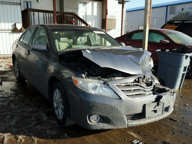 4T1BF3EK2BU225126 - 2011 TOYOTA CAMRY BASE GRAY photo 1