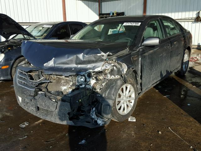 4T1BF3EK2BU225126 - 2011 TOYOTA CAMRY BASE GRAY photo 2