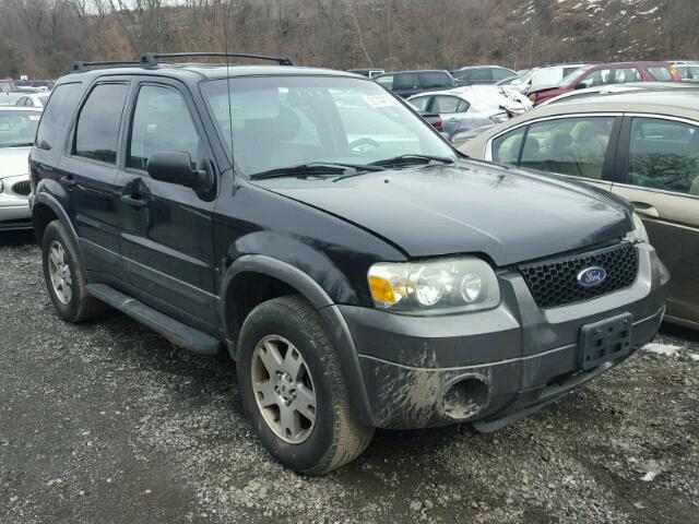 1FMYU93175KA74135 - 2005 FORD ESCAPE XLT BLACK photo 1