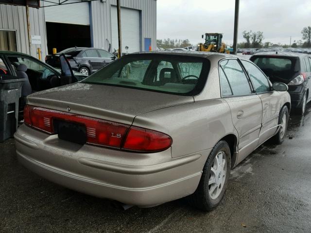 2G4WB52K8W1583376 - 1998 BUICK REGAL LS GOLD photo 4