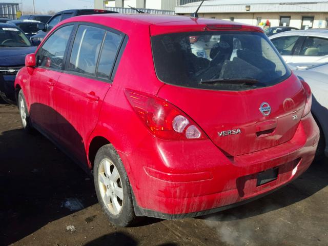 3N1BC13E78L430090 - 2008 NISSAN VERSA S RED photo 3