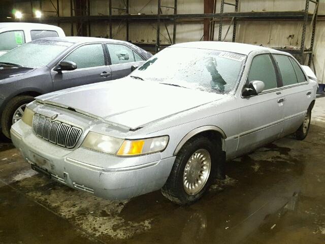 2MEFM75W0XX623813 - 1999 MERCURY GRAND MARQ SILVER photo 2