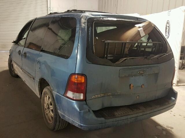 2FMZA51432BA91054 - 2002 FORD WINDSTAR L BLUE photo 3