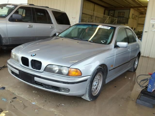 WBADD6325WGT95912 - 1998 BMW 528 I AUTO SILVER photo 2