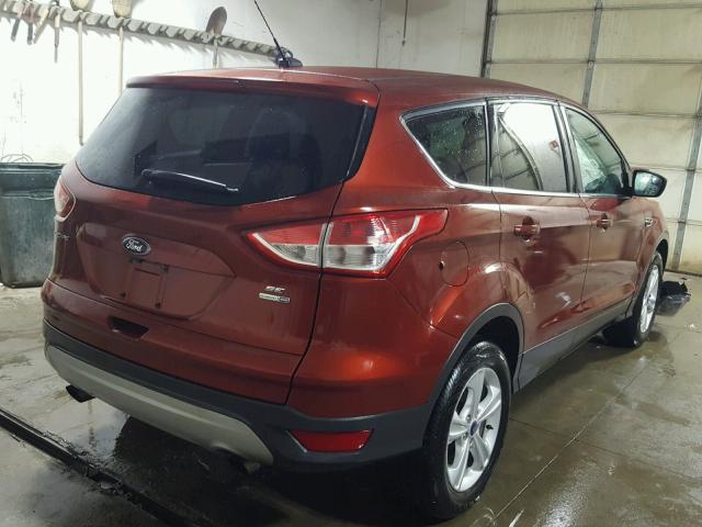 1FMCU9GX5FUB25954 - 2015 FORD ESCAPE SE RED photo 4