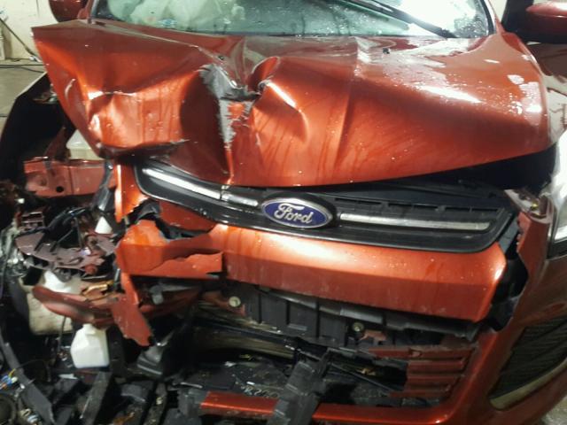 1FMCU9GX5FUB25954 - 2015 FORD ESCAPE SE RED photo 7