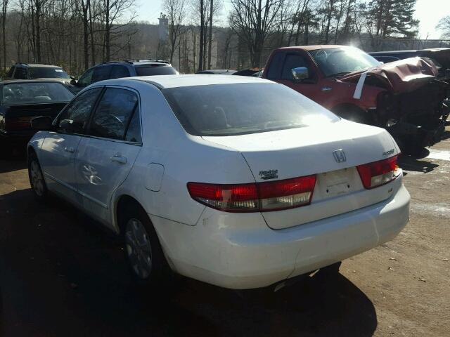 1HGCM56343A144666 - 2003 HONDA ACCORD LX WHITE photo 3