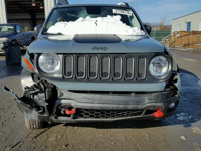 ZACCJBCT7GPD57191 - 2016 JEEP RENEGADE T GRAY photo 9