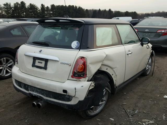 WMWMF735X7TV30417 - 2007 MINI COOPER S WHITE photo 4