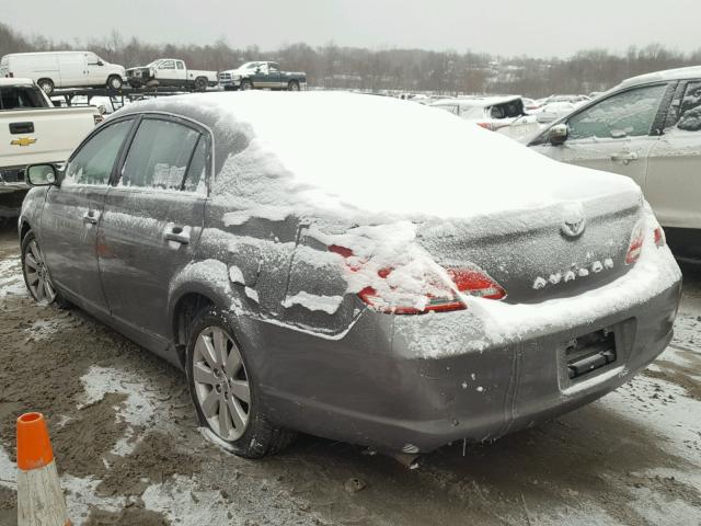 4T1BK36B16U109948 - 2006 TOYOTA AVALON XL GRAY photo 3