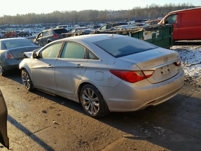 5NPEC4AB1BH217163 - 2011 HYUNDAI SONATA SE SILVER photo 3