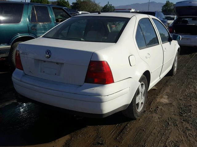 3VWSC29M9YM152012 - 2000 VOLKSWAGEN JETTA GLS WHITE photo 4