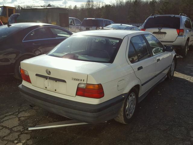 WBACA6314PFK58544 - 1993 BMW 318 I AUTO WHITE photo 4