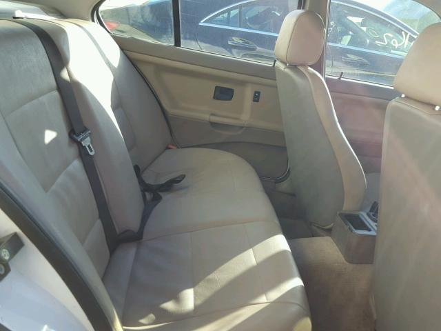 WBACA6314PFK58544 - 1993 BMW 318 I AUTO WHITE photo 6