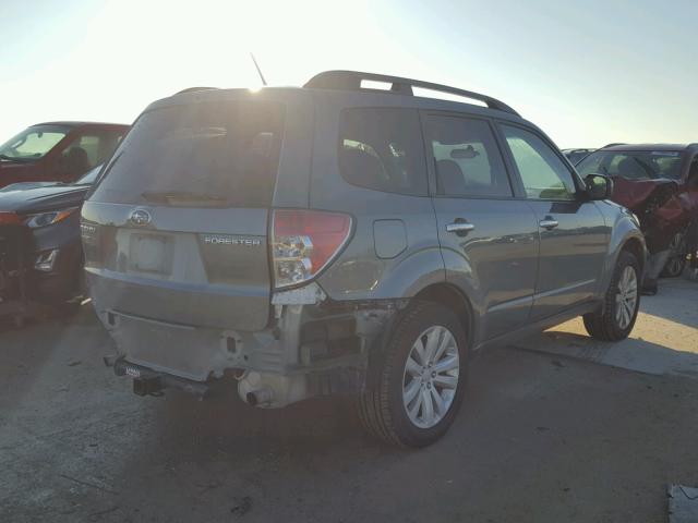 JF2SHBCC3BG768067 - 2011 SUBARU FORESTER 2 GREEN photo 4