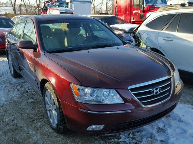 5NPEU46C49H447532 - 2009 HYUNDAI SONATA SE RED photo 1