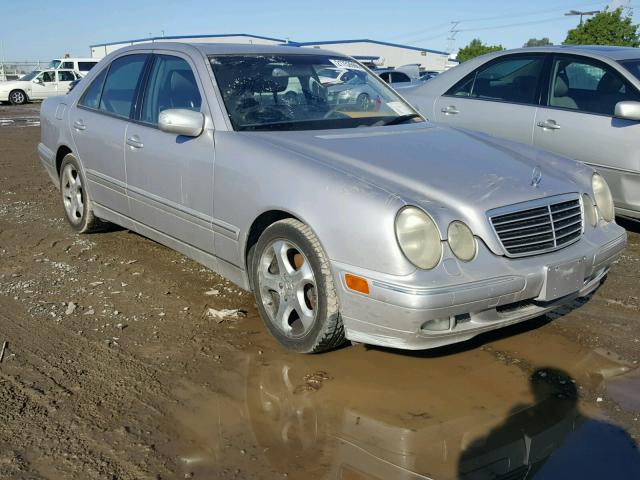 WDBJF70J42B489111 - 2002 MERCEDES-BENZ E 430 SILVER photo 1