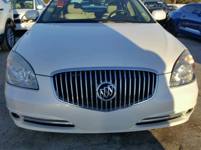 1G4HJ5EM6BU113662 - 2011 BUICK LUCERNE CX WHITE photo 9