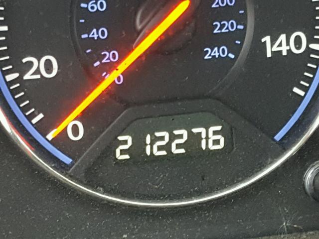 2HGES16505H587958 - 2005 HONDA CIVIC LX SILVER photo 8