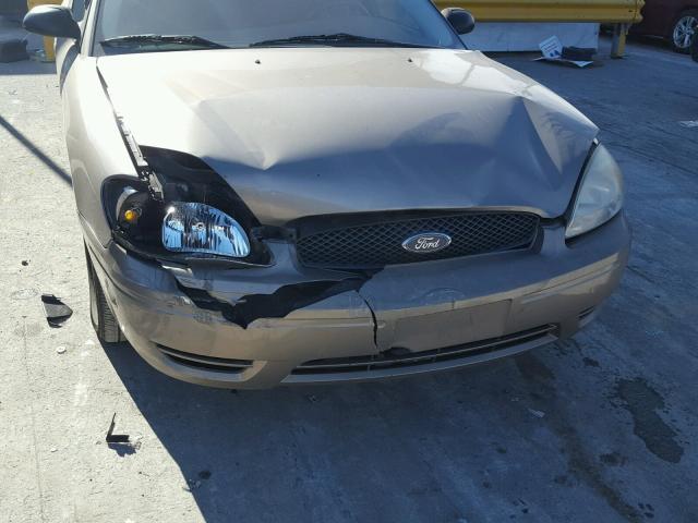 1FAFP53U07A196159 - 2007 FORD TAURUS SE GRAY photo 9