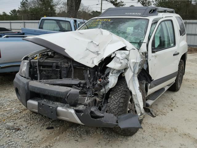 5N1AN0NU6FN656972 - 2015 NISSAN XTERRA X WHITE photo 9