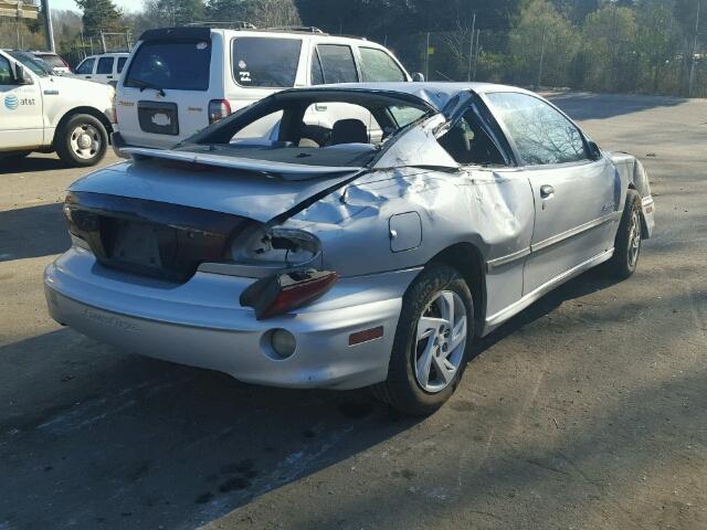 1G2JB12F927444837 - 2002 PONTIAC SUNFIRE SE SILVER photo 4