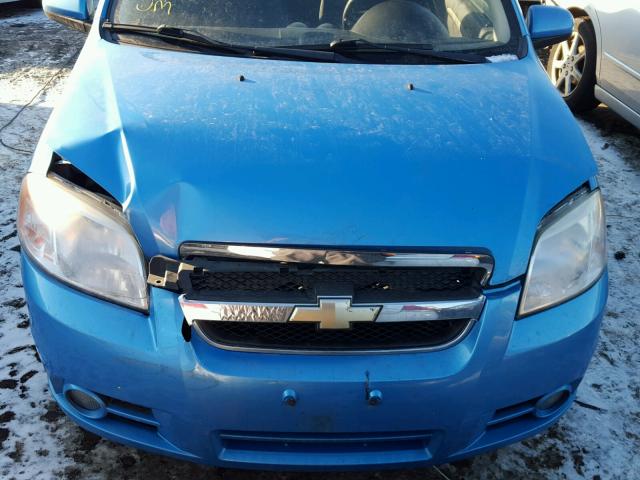 KL1TD56677B144743 - 2007 CHEVROLET AVEO BASE BLUE photo 7