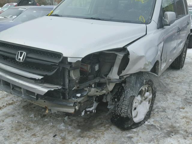 2HKYF18593H608713 - 2003 HONDA PILOT EXL SILVER photo 9