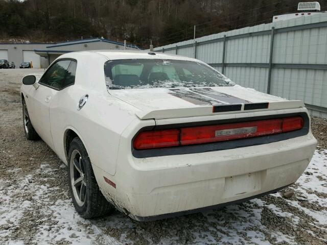 2B3CJ4DV7AH175304 - 2010 DODGE CHALLENGER WHITE photo 3