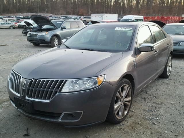 3LNHL2GC2AR626619 - 2010 LINCOLN MKZ GRAY photo 2