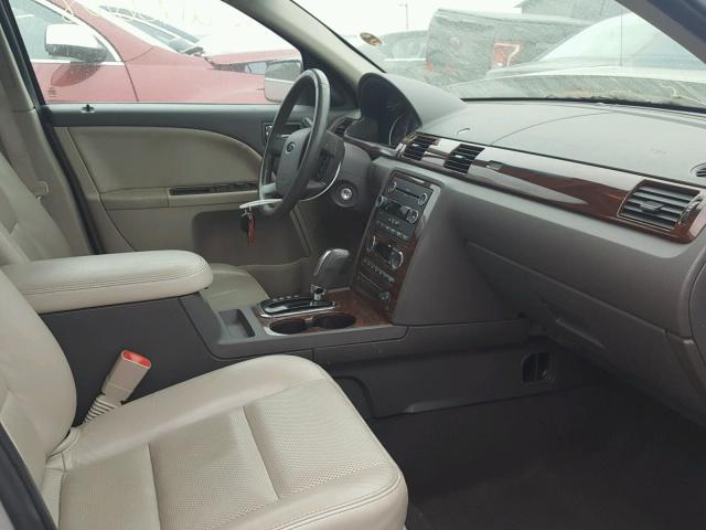 1FAHP24W48G109983 - 2008 FORD TAURUS SEL GRAY photo 5