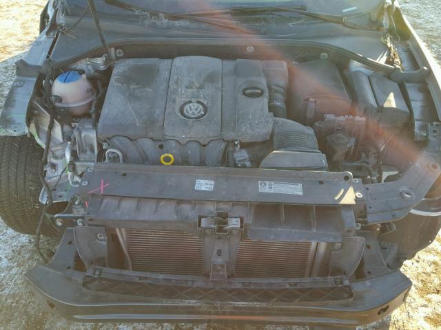 1VWAP7A33EC026029 - 2014 VOLKSWAGEN PASSAT S SILVER photo 7