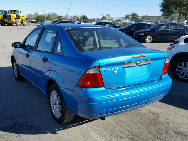 1FAFP34NX7W136341 - 2007 FORD FOCUS ZX4 BLUE photo 3