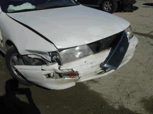 4T1GB10E9SU021009 - 1995 TOYOTA AVALON XL WHITE photo 9