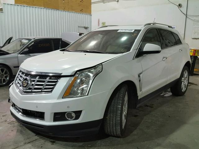 3GYFNCE31GS576211 - 2016 CADILLAC SRX PERFOR WHITE photo 2