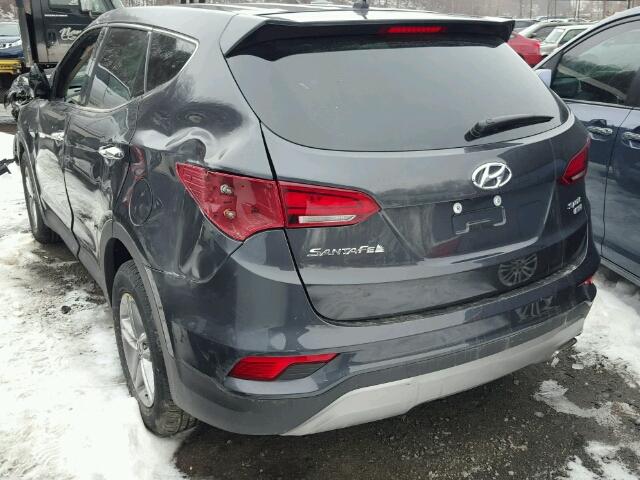 5XYZTDLB4JG508132 - 2018 HYUNDAI SANTA FE S GRAY photo 3