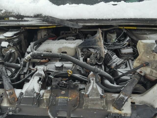 1GMDU03E74D162232 - 2004 PONTIAC MONTANA GRAY photo 7