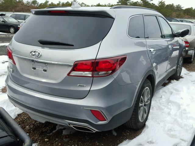 KM8SMDHF7HU191736 - 2017 HYUNDAI SANTA FE S GRAY photo 4