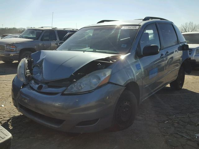 5TDZA23C26S546083 - 2006 TOYOTA SIENNA CE BLUE photo 2