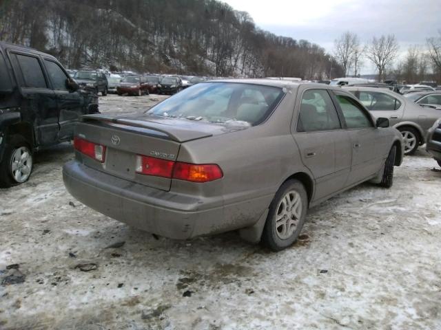 4T1BG22K9YU631909 - 2000 TOYOTA CAMRY CE TAN photo 4