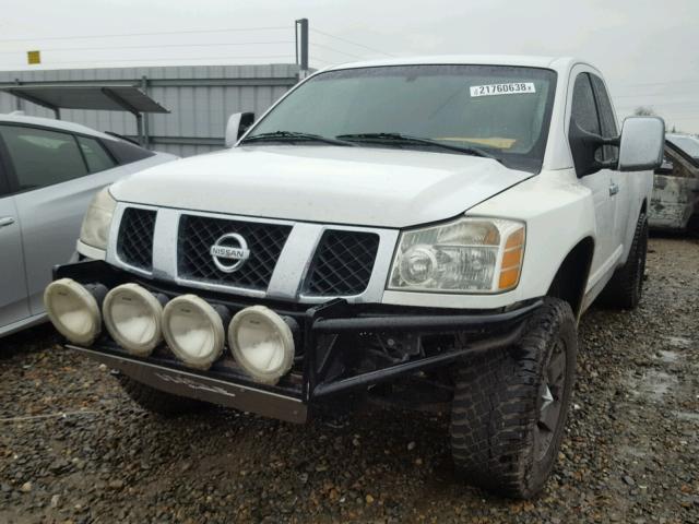 1N6AA06A55N517626 - 2005 NISSAN TITAN XE WHITE photo 2