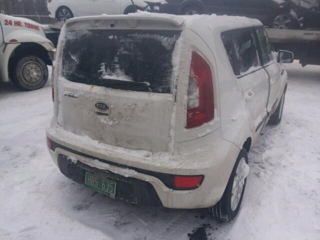 KNDJT2A69C7360146 - 2012 KIA SOUL + WHITE photo 4