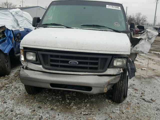 1FTNE24L55HB01809 - 2005 FORD ECONOLINE WHITE photo 9