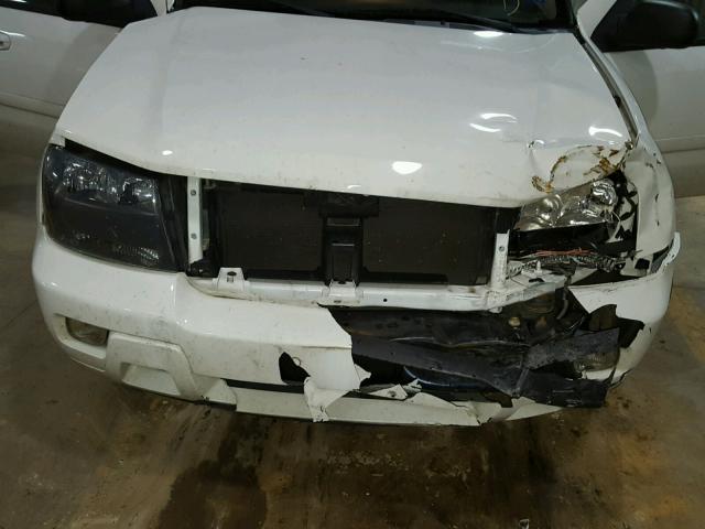 1GNDS13S982110728 - 2008 CHEVROLET TRAILBLAZE WHITE photo 9