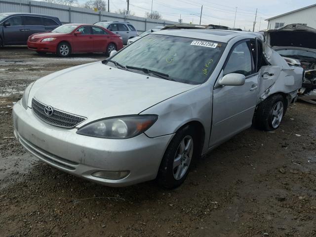 4T1BF32K43U559440 - 2003 TOYOTA CAMRY LE SILVER photo 2