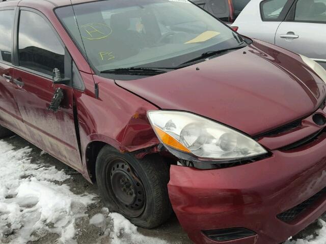 5TDZK29C68S153145 - 2008 TOYOTA SIENNA CE RED photo 9